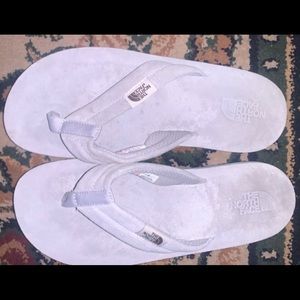 north face men’s flip flops